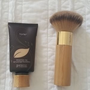 Amazonian clay foundation and brush